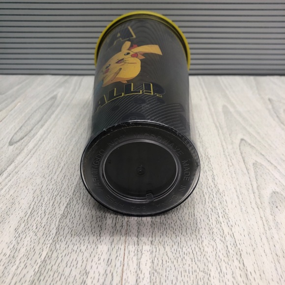 Pokémon Travel Cup with Lid- Gotta Catch Em All! - In very good condition. - Picture 4 of 6